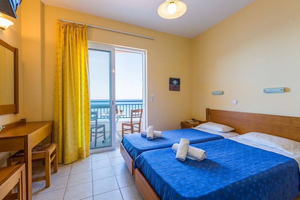 Atlantis Aparthotel Plakiász Kültér fotó