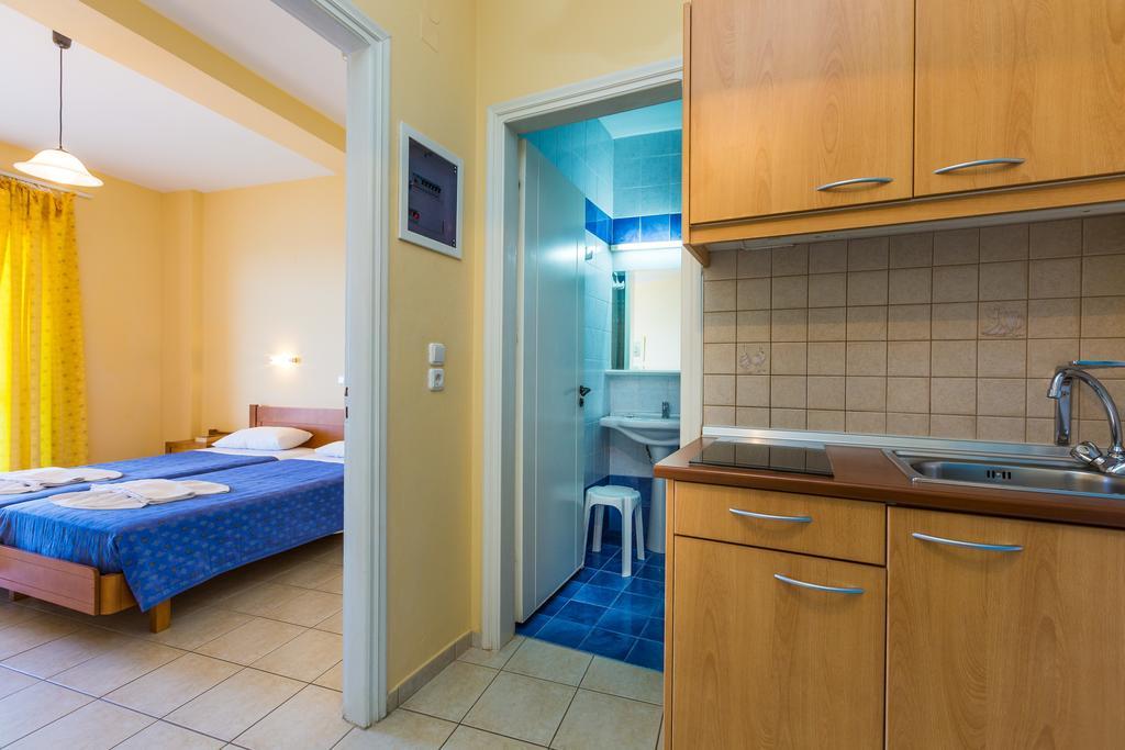 Atlantis Aparthotel Plakiász Kültér fotó
