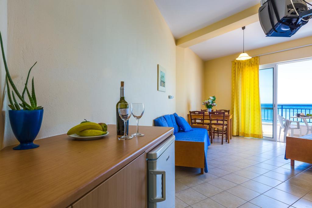 Atlantis Aparthotel Plakiász Kültér fotó